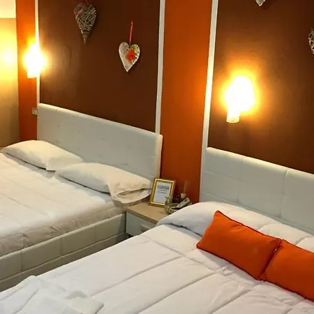 فندق مبيت وإفطار In 2*